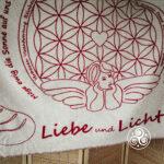 Baumwolldecke Licht und Liebe - zartrosa / kirschrot